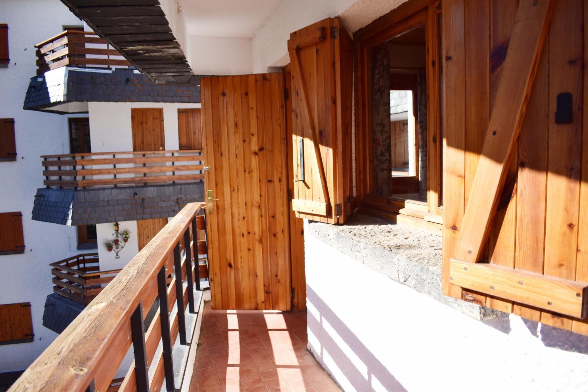 Saliecho Acogedor Apartamento Jardin Y Piscina Сальент-де-Гальего Экстерьер фото